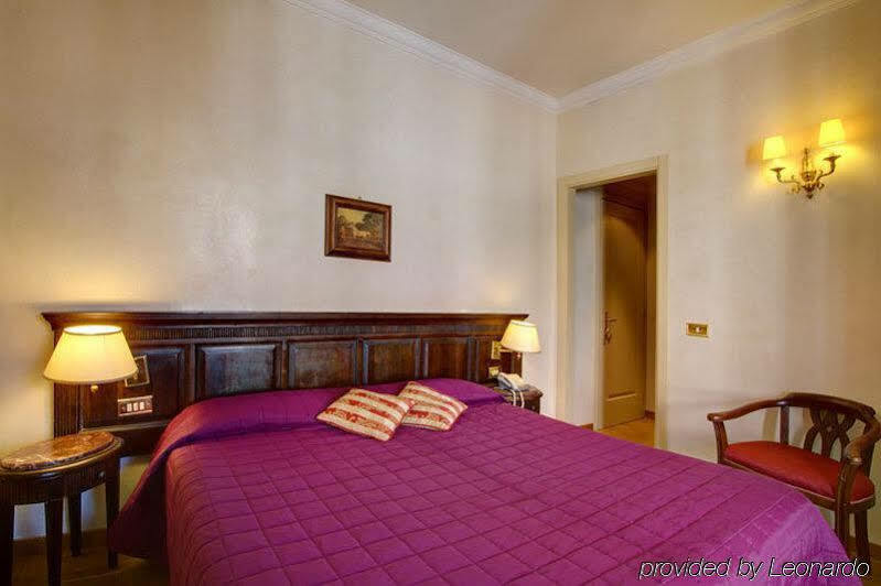 Cinquantatre 3* Roma